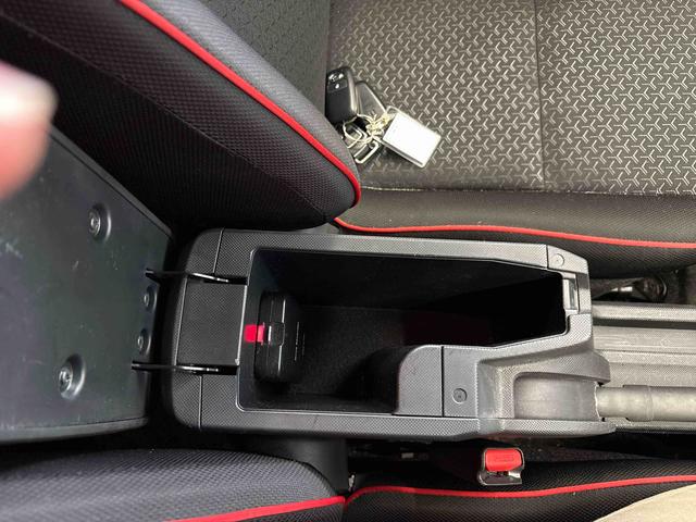 ロッキーＧ純正ナビ　クルーズコントロール　ＬＥＤヘッドライト／フォグランプ　オートエアコン／ライト／ハイビーム／電動格納ドアミラー　ＥＴＣ　ドライブレコーダー　バックフォグランプ　フロントシールドディアイサー（秋田県）の中古車