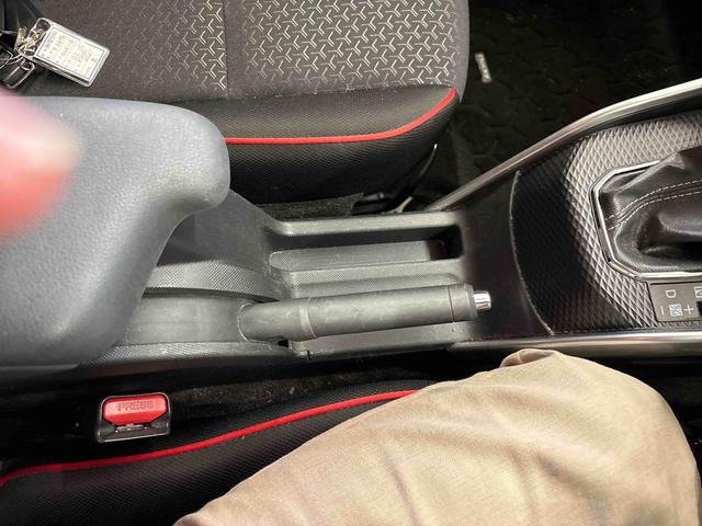 ロッキーＧ純正ナビ　クルーズコントロール　ＬＥＤヘッドライト／フォグランプ　オートエアコン／ライト／ハイビーム／電動格納ドアミラー　ＥＴＣ　ドライブレコーダー　バックフォグランプ　フロントシールドディアイサー（秋田県）の中古車