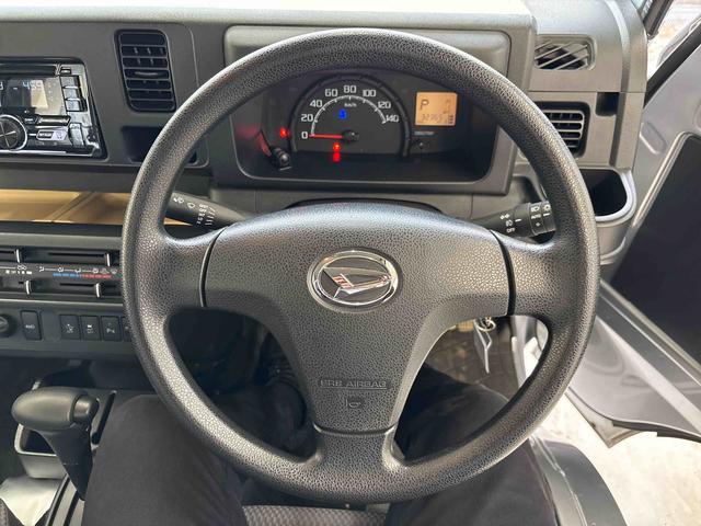 ハイゼットトラックエクストラＳＡIIIｔパートタイム４ＷＤ　純正ＣＤ　ＬＥＤヘッドライト／フォグランプ　キーレスエントリー　コーナーセンサー　荷台作業灯　マニュアルエアコン　オートライト　ストロング防錆　リヤ４枚リーフスプリング（秋田県）の中古車