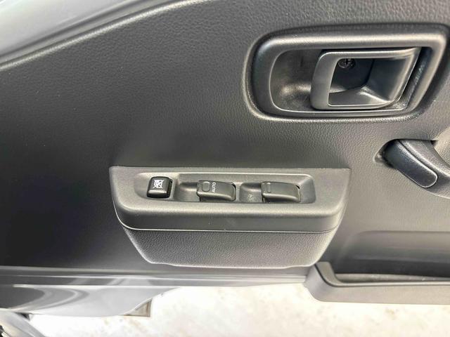 ハイゼットトラックエクストラＳＡIIIｔパートタイム４ＷＤ　純正ＣＤ　ＬＥＤヘッドライト／フォグランプ　キーレスエントリー　コーナーセンサー　荷台作業灯　マニュアルエアコン　オートライト　ストロング防錆　リヤ４枚リーフスプリング（秋田県）の中古車