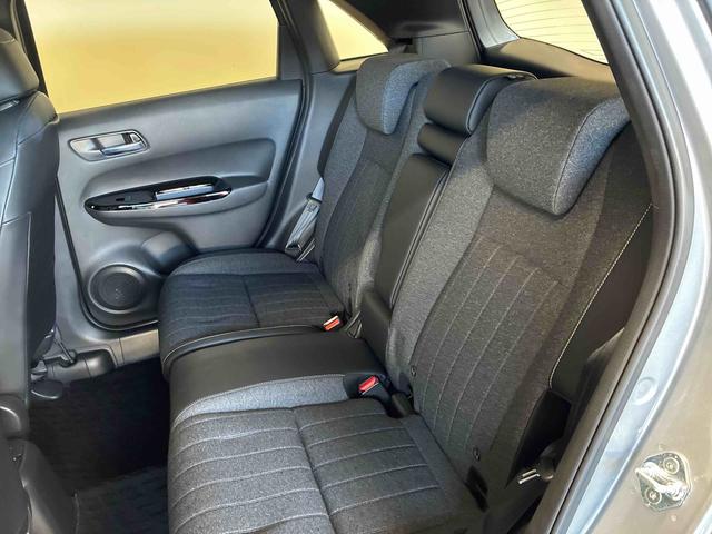 フィットｅ：ＨＥＶホーム２ＷＤ　衝突安全防止機能　ナビ　バックカメラ　クルーズコントロール　オートエアコン／ライト　ＬＥＤヘッド／フォグランプ　キーフリー　ＥＴＣ　サイドカーテンエアバッグ　チルトステアリング　シートリフター（秋田県）の中古車
