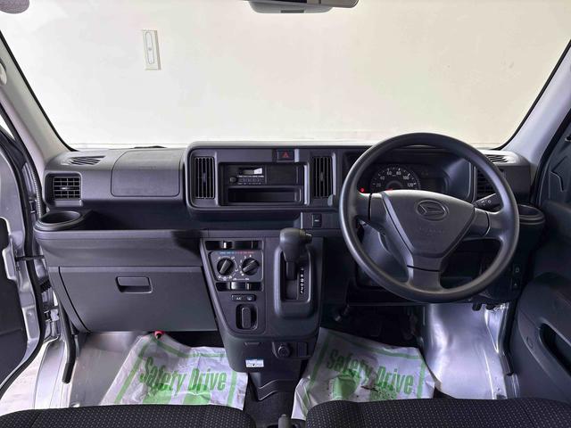 ハイゼットカーゴデラックスＳＡIIIパートタイム４ＷＤ　純正ラジオ　ＬＥＤヘッドライト　マニュアルエアコン　スマートアシスト（予防安全装置）　ＶＳＣ（横滑り防止機能）　オートライト／ハイビーム　キーレスエントリー（秋田県）の中古車