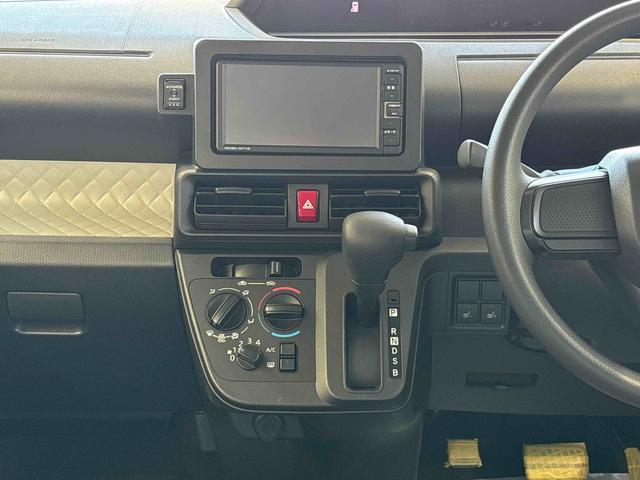 タントＬ４ＷＤ　純正ナビ　ＬＥＤヘッドライト　マニュアルエアコン　コーナーセンサー　オートライト／ハイビーム／電動ドアミラー　運転席・助手席シートヒーター　ＶＳＣ（横滑り防止機能）（秋田県）の中古車