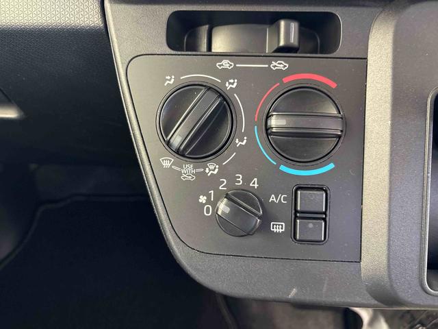 タントＬ４ＷＤ　純正ナビ　ＬＥＤヘッドライト　マニュアルエアコン　コーナーセンサー　オートライト／ハイビーム／電動ドアミラー　運転席・助手席シートヒーター　ＶＳＣ（横滑り防止機能）（秋田県）の中古車