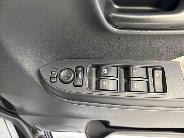 タントＬ４ＷＤ　純正ナビ　ＬＥＤヘッドライト　マニュアルエアコン　コーナーセンサー　オートライト／ハイビーム／電動ドアミラー　運転席・助手席シートヒーター　ＶＳＣ（横滑り防止機能）（秋田県）の中古車