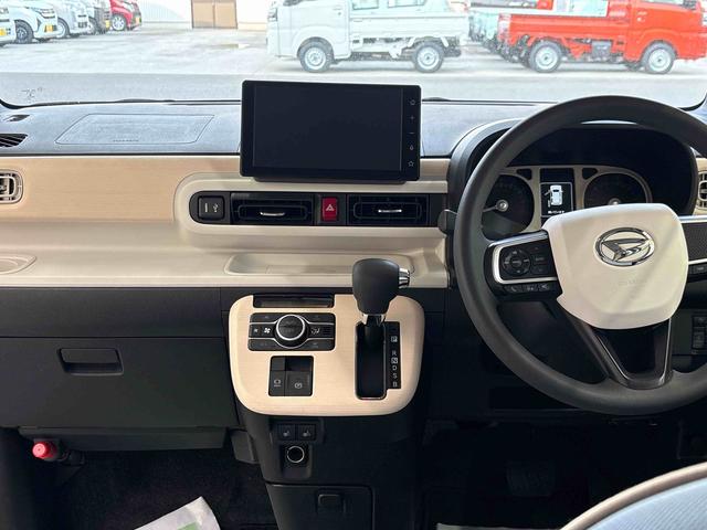 ムーヴキャンバスストライプスG IDLE非装着車4WD ディスプレーオーディオ パノラマモニターLEDヘッドライト/フォグランプ オートエアコン/ライト/ハイビーム/電動ドアミラー TVコントロールキット 電動パーキングブレーキ コーナーセンサー(秋田県)の中古車