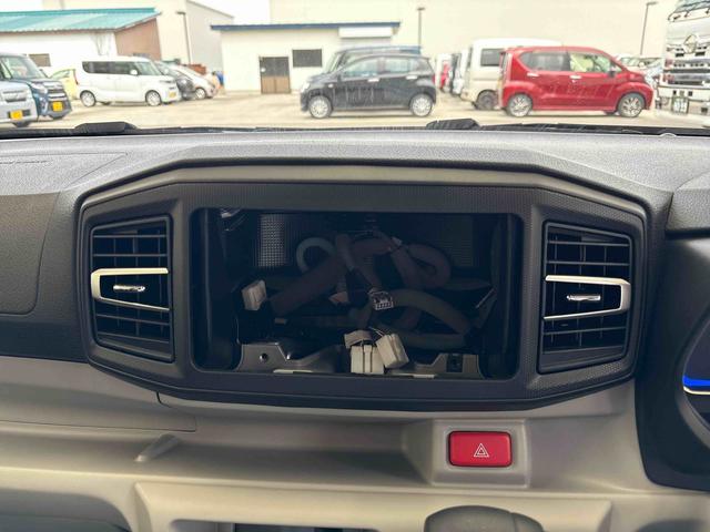 ミライースＸ　リミテッドＳＡIII４ＷＤ　オーディオレス　ＬＥＤヘッドライト　キーレスエントリー　マニュアルエアコン　オートライト／ハイビーム　電動格納ドアミラー　ＶＳＣ（横滑り防止機能）　スマートアシスト（予防安全装置）（秋田県）の中古車