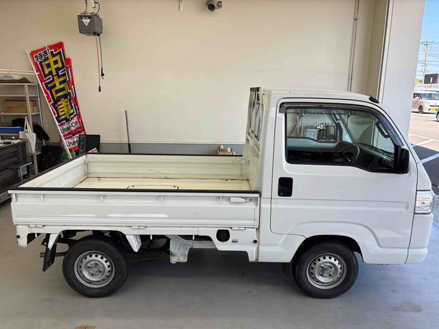 アクティトラックＳＤＸ４ＷＤ　純正ラジオ　ハロゲンヘッドライト　荷台作業灯　マニュアルエアコン（秋田県）の中古車