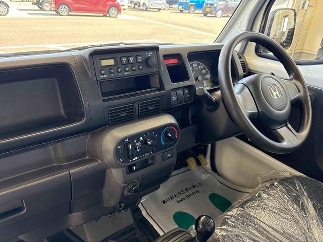 アクティトラックＳＤＸ４ＷＤ　純正ラジオ　ハロゲンヘッドライト　荷台作業灯　マニュアルエアコン（秋田県）の中古車