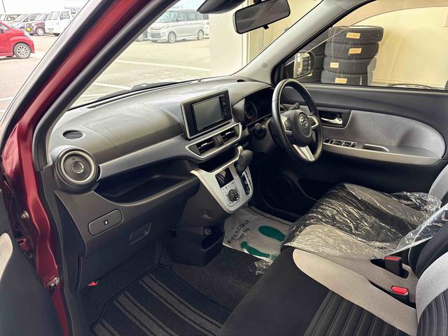 キャストアクティバＧ　ＳＡIII４ＷＤ　純正ナビ　バックカメラ　ステアリングスイッチ　オートエアコン／ライト／電動ドアミラー　ＬＥＤヘッドライト　フォグランプ　ＤＡＣ　ＥＴＣ　チルトステアリング　運転席シートリフター（秋田県）の中古車