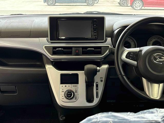 キャストアクティバＧ　ＳＡIII４ＷＤ　純正ナビ　バックカメラ　ステアリングスイッチ　オートエアコン／ライト／電動ドアミラー　ＬＥＤヘッドライト　フォグランプ　ＤＡＣ　ＥＴＣ　チルトステアリング　運転席シートリフター（秋田県）の中古車