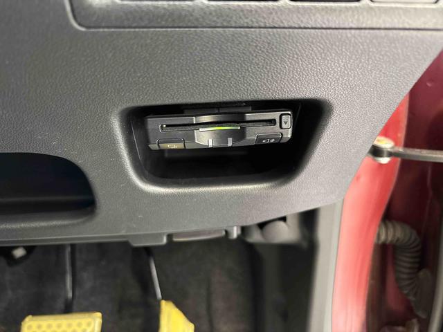 キャストアクティバＧ　ＳＡIII４ＷＤ　純正ナビ　バックカメラ　ステアリングスイッチ　オートエアコン／ライト／電動ドアミラー　ＬＥＤヘッドライト　フォグランプ　ＤＡＣ　ＥＴＣ　チルトステアリング　運転席シートリフター（秋田県）の中古車