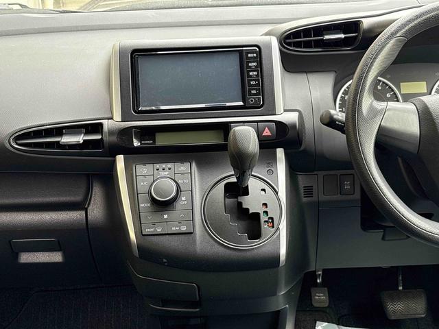 ウィッシュ１．８Ｘ４ＷＤ　純正ナビ　バックカメラ　オートエアコン　ＥＴＣ　ハロゲンヘッドライト　電動格納ドアミラー　キーレスエントリー　フロントシールドディアイサー　チルトステアリング　運転席シートリフター（秋田県）の中古車