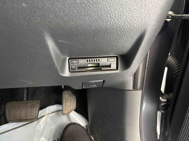 ウィッシュ１．８Ｘ４ＷＤ　純正ナビ　バックカメラ　オートエアコン　ＥＴＣ　ハロゲンヘッドライト　電動格納ドアミラー　キーレスエントリー　フロントシールドディアイサー　チルトステアリング　運転席シートリフター（秋田県）の中古車