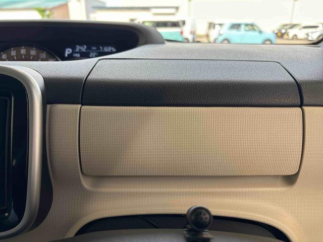 ムーヴキャンバスGブラックインテリアリミテッド SAIII4WD DVDチューナー パノラマモニター ステアリングスイッチ LEDヘッドライト/フォグランプ オートエアコン/ライト/ハイビーム/電動ドアミラー 両側電動スライドドア 運転席シートリフター(秋田県)の中古車