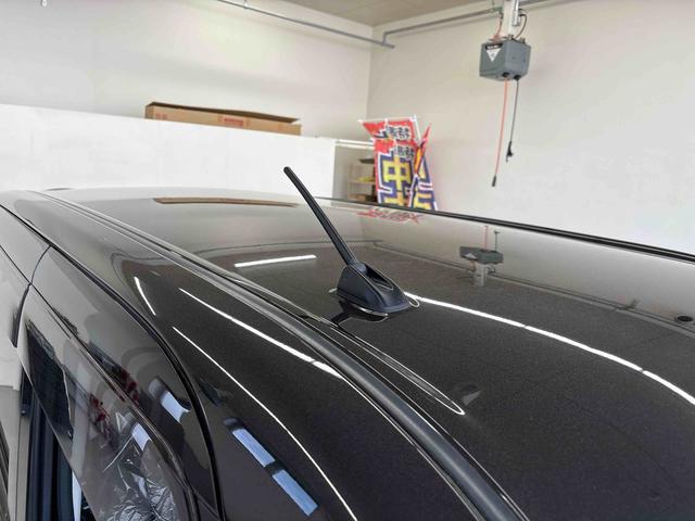 ムーヴキャンバスGブラックインテリアリミテッド SAIII4WD DVDチューナー パノラマモニター ステアリングスイッチ LEDヘッドライト/フォグランプ オートエアコン/ライト/ハイビーム/電動ドアミラー 両側電動スライドドア 運転席シートリフター(秋田県)の中古車