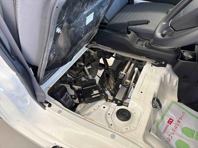 ハイゼットトラックスタンダードＳＡIIIｔパートタイム４ＷＤ　ハロゲンヘッドライト　マニュアルエアコン　ストロング防錆　ドライブレコーダー　ＶＳＣ（横滑り防止機能）　スマートアシスト（衝突安全防止機能）　リヤ４枚リーフスプリング（秋田県）の中古車