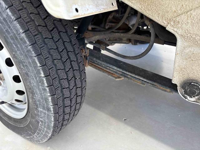 ハイゼットトラックスタンダードＳＡIIIｔパートタイム４ＷＤ　ハロゲンヘッドライト　マニュアルエアコン　ストロング防錆　ドライブレコーダー　ＶＳＣ（横滑り防止機能）　スマートアシスト（衝突安全防止機能）　リヤ４枚リーフスプリング（秋田県）の中古車