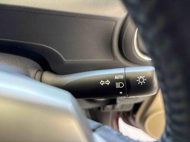 アクアＧ純正ナビ　踏み間違い防止　ハロゲンヘッドライト　ＥＴＣ　オートエアコン　純正アルミホイール　運転席シートリフター　電動格納ドアミラー　フロントシールドディアイサー　社外品ドライブレコーダー（前後）（秋田県）の中古車