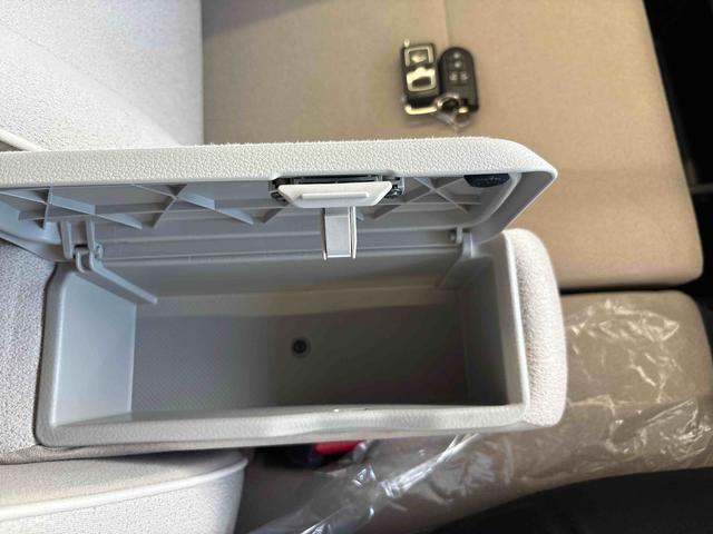 ムーヴキャンバスＧメイクアップ　ＳＡIII４ＷＤ　純正ナビ　パノラマモニター　ドライブレコーダー　ＥＴＣ　ＬＥＤヘッドライト／フォグランプ　オートエアコン／ライト／ハイビーム／電動ドアミラー　リモコンエンジンスターター　両側電動スライドドア（秋田県）の中古車