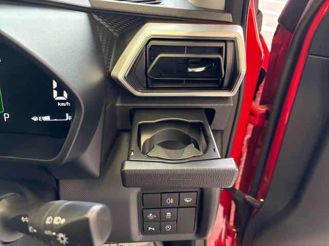 ロッキーG4WD 純正ナビ パノラマモニター LEDヘッドライト/フォグランプ オートエアコン/ライト/電動ドアミラー/ハイビーム 両側シートヒーター ドライブレコーダー バックフォグランプ コーナーセンサー(秋田県)の中古車