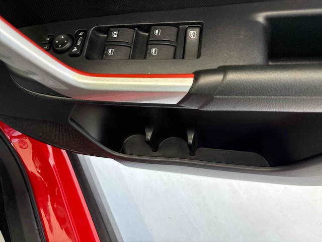 ロッキーG4WD 純正ナビ パノラマモニター LEDヘッドライト/フォグランプ オートエアコン/ライト/電動ドアミラー/ハイビーム 両側シートヒーター ドライブレコーダー バックフォグランプ コーナーセンサー(秋田県)の中古車