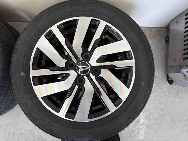 トールカスタムＧ４ＷＤ　純正ナビ　バックカメラ　リモコンエンジンスターター　ドライブレコーダー　ＥＴＣ　ＬＥＤヘッドライト／フォグランプ　電動パーキングブレーキ　クルーズコントロール　両側電動スライドドア（秋田県）の中古車