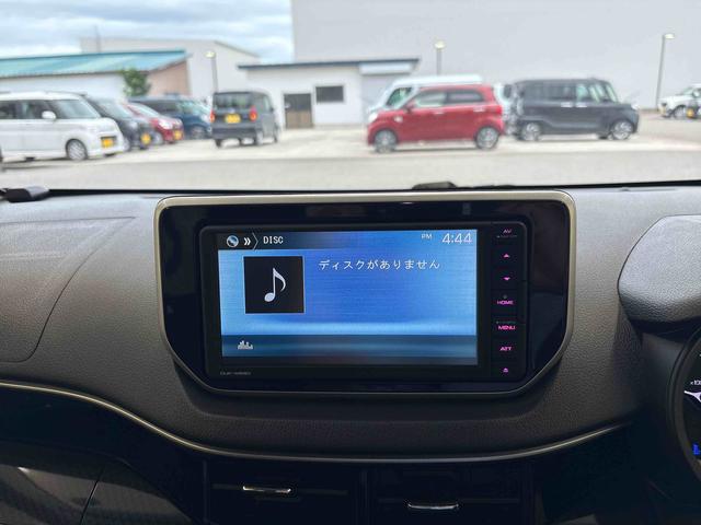 ムーヴカスタム X VS SAIII4WD DVDチューナー パノラマモニター ステアリングスイッチ 純正リモコンエンジンスターター 運転席シートヒーター LEDヘッドランプ/フォグランプ チルトステアリング 運転席シートリフター(秋田県)の中古車