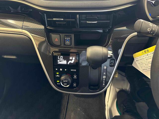 ムーヴカスタム X VS SAIII4WD DVDチューナー パノラマモニター ステアリングスイッチ 純正リモコンエンジンスターター 運転席シートヒーター LEDヘッドランプ/フォグランプ チルトステアリング 運転席シートリフター(秋田県)の中古車