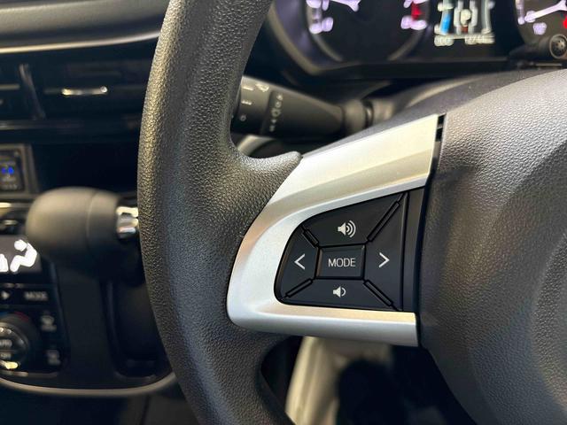 ムーヴカスタム X VS SAIII4WD DVDチューナー パノラマモニター ステアリングスイッチ 純正リモコンエンジンスターター 運転席シートヒーター LEDヘッドランプ/フォグランプ チルトステアリング 運転席シートリフター(秋田県)の中古車