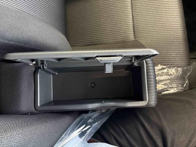 ムーヴカスタム X VS SAIII4WD DVDチューナー パノラマモニター ステアリングスイッチ 純正リモコンエンジンスターター 運転席シートヒーター LEDヘッドランプ/フォグランプ チルトステアリング 運転席シートリフター(秋田県)の中古車