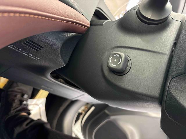 クラウンハイブリッドアスリートS Four4WD 純正ナビ バックカメラ ステアリングスイッチ ETC クルーズコントロール 電動格納ドアミラー オートエアコン/ライト チルトステアリング 純正リモコンエンジンスターター 運転席シートリフター(秋田県)の中古車