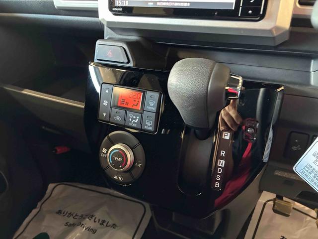 ウェイクL SAII4WD スマアシII(衝突安全防止機能)純正ナビ/リモスタ バックカメラ TVコントロールキット 両側パワースライドドア オートエアコン/ライト ハロゲンヘッド/フォグランプ キーフリー サイドエアバ(秋田県)の中古車