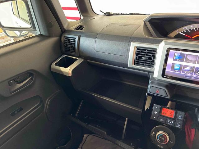 ウェイクL SAII4WD スマアシII(衝突安全防止機能)純正ナビ/リモスタ バックカメラ TVコントロールキット 両側パワースライドドア オートエアコン/ライト ハロゲンヘッド/フォグランプ キーフリー サイドエアバ(秋田県)の中古車