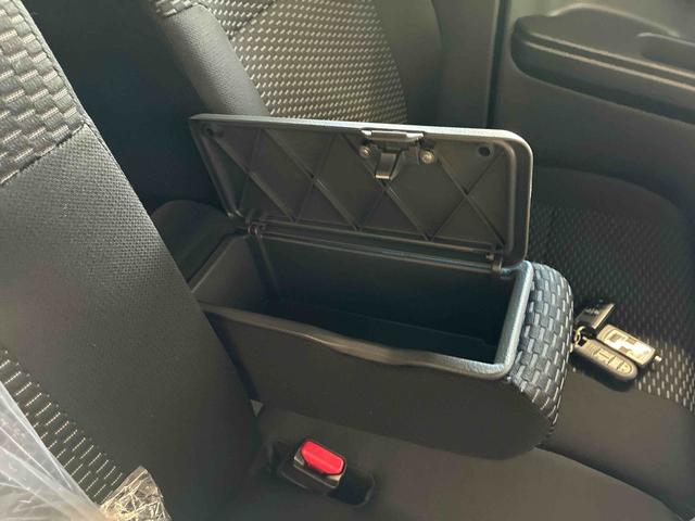 ウェイクL SAII4WD スマアシII(衝突安全防止機能)純正ナビ/リモスタ バックカメラ TVコントロールキット 両側パワースライドドア オートエアコン/ライト ハロゲンヘッド/フォグランプ キーフリー サイドエアバ(秋田県)の中古車