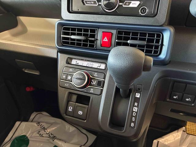 タントX4WD スマアシ(衝突安全防止機能) 純正CD バックカメラ 両側パワースライドドア キーフリー オートエアコン/ライト/電動格納式ドアミラー LEDヘッドランプ チルトステアリング シートリフター(秋田県)の中古車