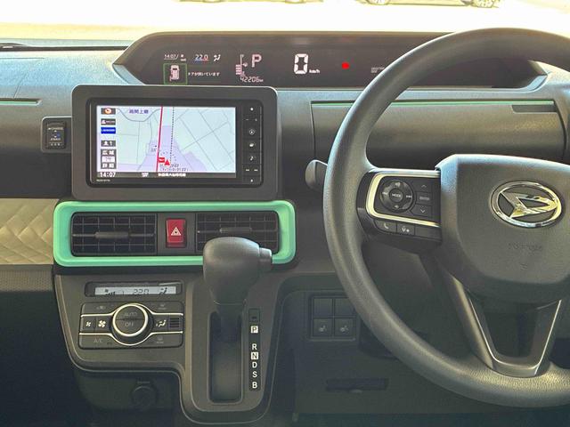 タントX4WD スマアシ(衝突安全防止機能) 純正ナビ/リモスタ バックカメラ 片側パワースライドドア オートエアコン/ライト/電動格納式ドアミラー LEDヘッドランプ チルトステアリング シートリフター(秋田県)の中古車