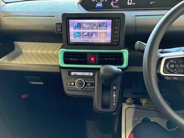 タントX4WD スマアシ(衝突安全防止機能) 純正ナビ/リモスタ バックカメラ 片側パワースライドドア オートエアコン/ライト/電動格納式ドアミラー LEDヘッドランプ チルトステアリング シートリフター(秋田県)の中古車
