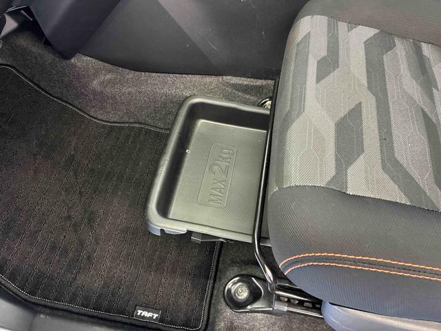 タフトGターボ4WD スマアシ(衝突安全防止機能) 純正ナビ/ドラレコ バックカメラ キーフリー クルーズコントロール オートエアコン/ライト LEDヘッド/フォグランプ ETC チルトステアリング シートリフター(秋田県)の中古車