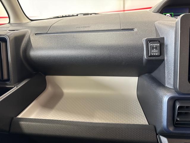 タントX4WD LEDヘッドライト オートエアコン/ライト/ハイビーム/電動ドアミラー 電動パーキングブレーキ 助手席電動スライドドア リモコンエンジンスターター 運転席・助手席シートヒーター(秋田県)の中古車