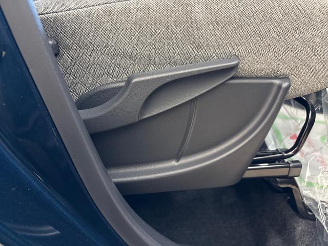 タントX4WD LEDヘッドライト オートエアコン/ライト/ハイビーム/電動ドアミラー 電動パーキングブレーキ 助手席電動スライドドア リモコンエンジンスターター 運転席・助手席シートヒーター(秋田県)の中古車