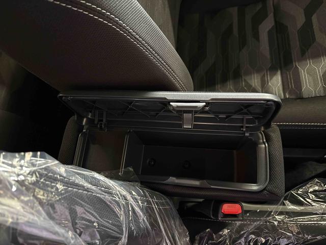 タフトGターボ クロムベンチャー4WD ディスプレイオーディオ LEDヘッドライト/フォグランプ オートエアコン/ライト/ハイビーム/電動ドアミラー 電動パーキングブレーキ クルーズコントロール 運転席・助手席シートヒーター(秋田県)の中古車