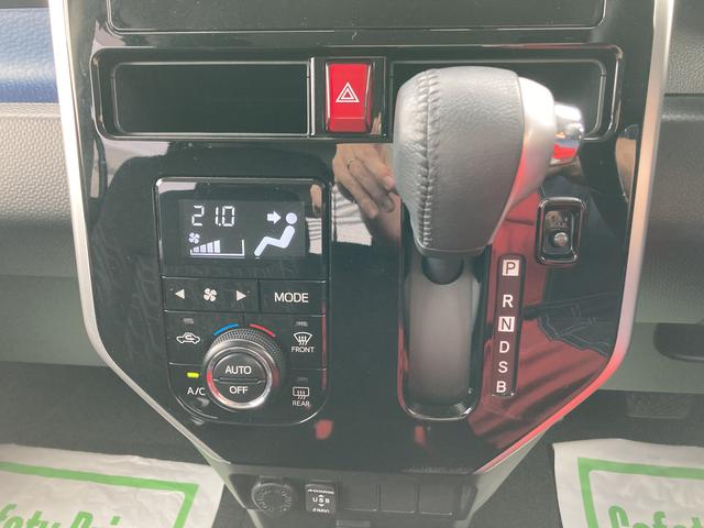 トールカスタムＧ　ＳＡII２ＷＤ　スマアシＩＩ（衝突回避支援）　キーフリー　純正リモコンエンジンスターター　バックカメラ　　両側パワースライドドア　ＬＥＤヘッド／フォグランプ　オートライト／エアコン　クルーズコントロール（秋田県）の中古車