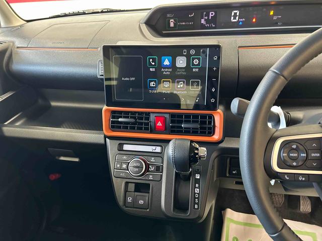 タントファンクロスターボ４ＷＤ　スマートアシスト（ダイハツ予防安全機能）　オートライト／エアコン　ステアリングオーディオスイッチ　パワーボタン　両側パワースライドドア　左右シートヒーター　チルトステアリング　シートリフタ（秋田県）の中古車