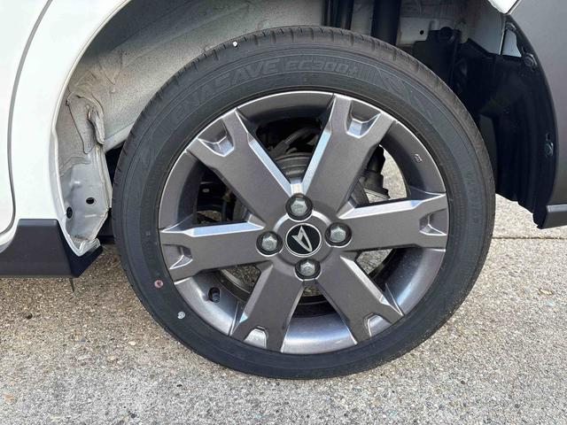 タントファンクロスターボ4WD ディスプレイオーディオ LEDヘッドランプ/フォグランプ オートエアコン/ライト/ハイビーム/電動格納ドアミラー 両側電動スライドドア 運転席・助手席シートヒーター 電動パーキングブレーキ(秋田県)の中古車