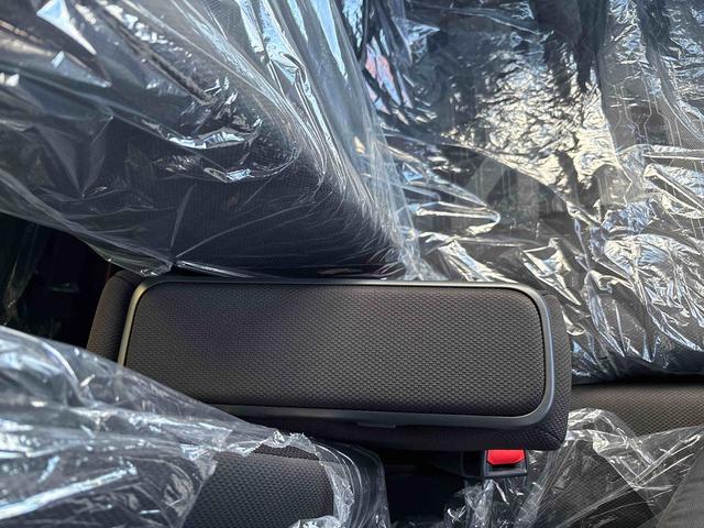 タントファンクロスターボ4WD ディスプレイオーディオ LEDヘッドランプ/フォグランプ オートエアコン/ライト/ハイビーム/電動格納ドアミラー 両側電動スライドドア 運転席・助手席シートヒーター 電動パーキングブレーキ(秋田県)の中古車