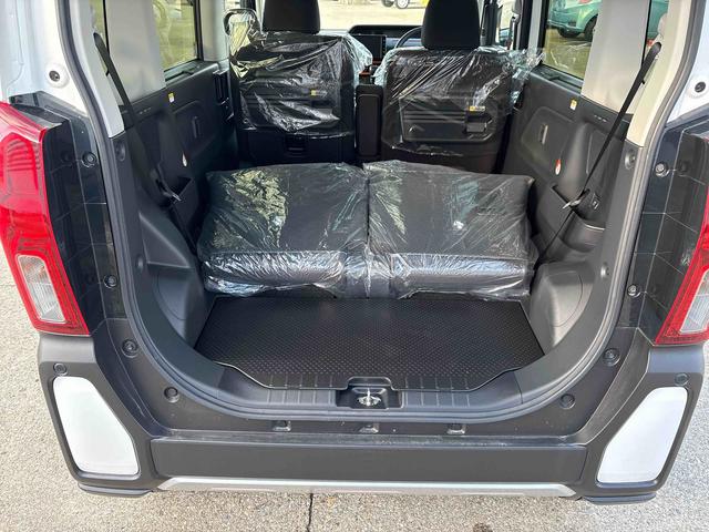 タントファンクロスターボ4WD ディスプレイオーディオ LEDヘッドランプ/フォグランプ オートエアコン/ライト/ハイビーム/電動格納ドアミラー 両側電動スライドドア 運転席・助手席シートヒーター 電動パーキングブレーキ(秋田県)の中古車