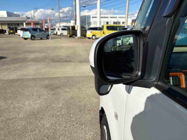 タントファンクロスターボ4WD ディスプレイオーディオ LEDヘッドランプ/フォグランプ オートエアコン/ライト/ハイビーム/電動格納ドアミラー 両側電動スライドドア 運転席・助手席シートヒーター 電動パーキングブレーキ(秋田県)の中古車