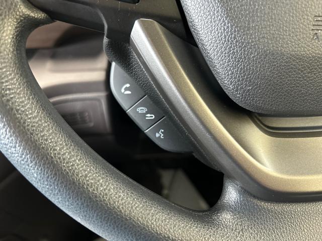 フリードＧ・ホンダセンシング４ＷＤ　オートライト／エアコン　純正ナビ　バックカメラ　ステアリングスイッチ　クルーズコントロール　ＥＣＴ　運転席・助手席シートヒータースイッチ　両側パワースライドドア　純正リモコンエンスタ（秋田県）の中古車