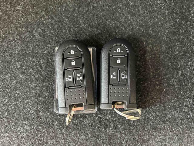 ムーヴキャンバスＧメイクアップ　ＳＡIII４ＷＤ　スマートアシスト（衝突回避支援）　オートライト／エアコン　純正ナビ／ドラレコ　パノラマモニター　両側パワースライドドア　ＬＥＤヘッドランプ／フォグランプ　チルトステアリング／シートリフター（秋田県）の中古車